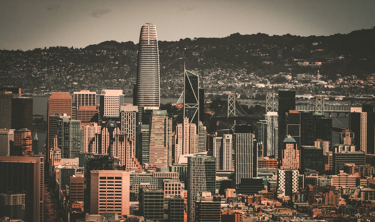 以打擊競爭 以打擊競爭